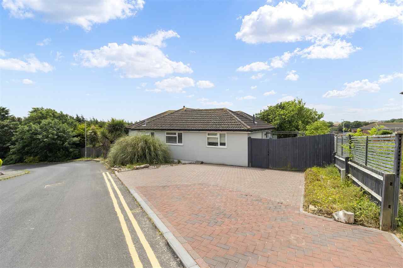 resized-2349823-Off Road Parking.jpg